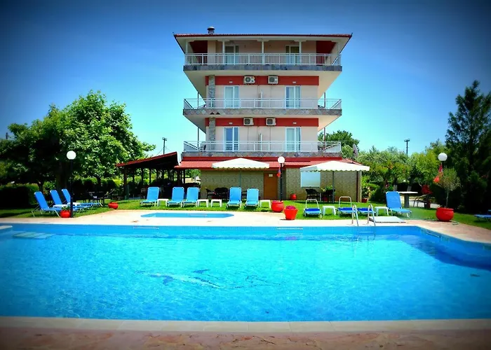 Denis Hotel And Bungalows