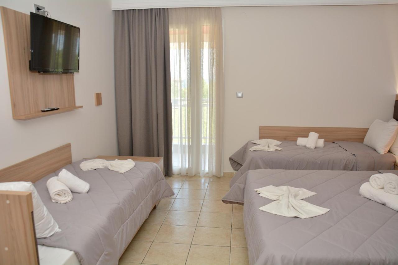 Hotel Denis And Korinós
